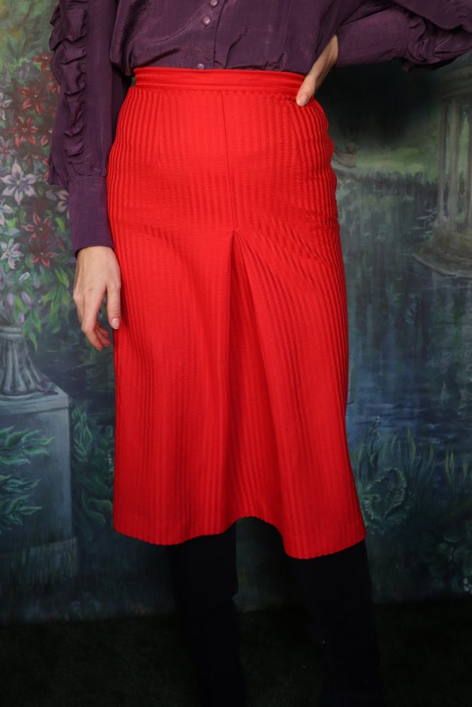 Vintage red midi skirt