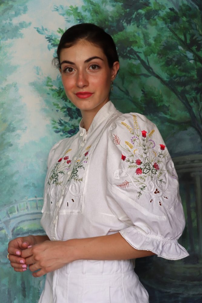 Austrian flower emrboidered white blouse