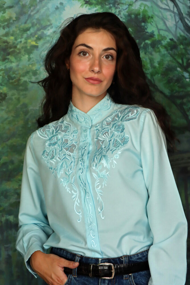 Light blue blouse with baroque embroidery front