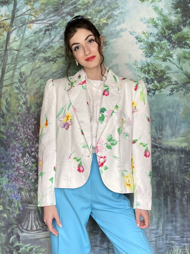 3D vintage white jacket with painted flowers