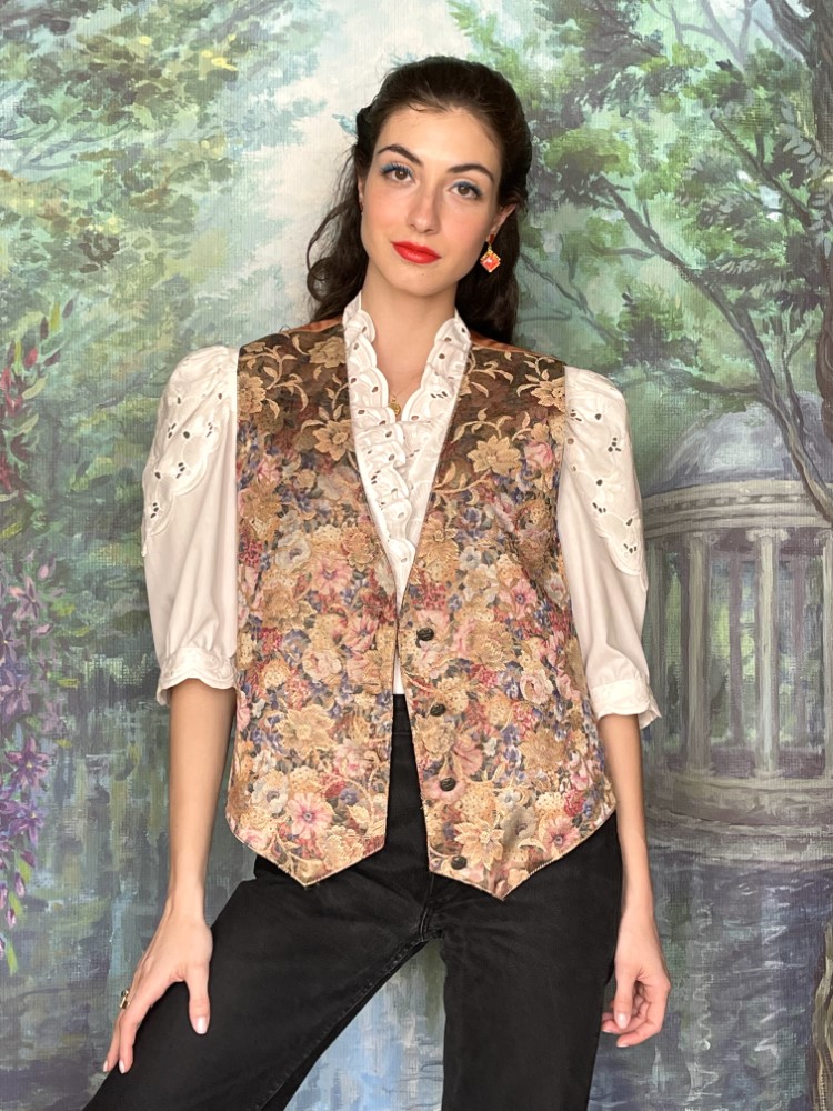 Jacquard vintage floral vest