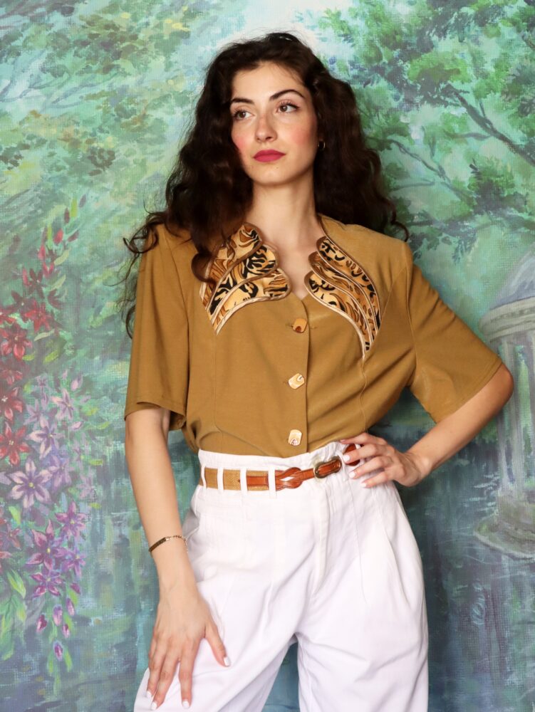 Brown summer blouse in leopard front detail