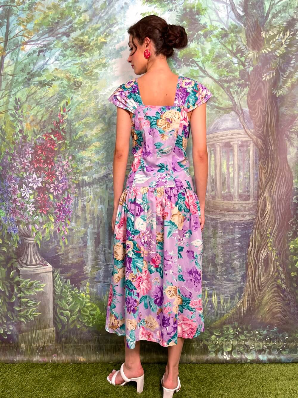 Vintage lilac floral dress