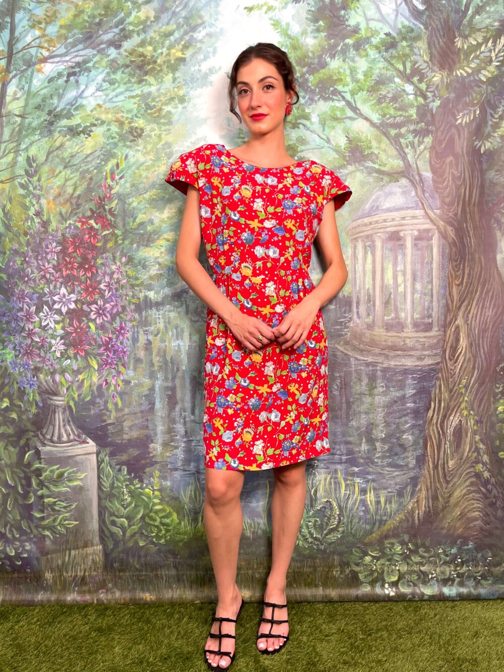 Vintage red floral polka dot fitted silhouette dress