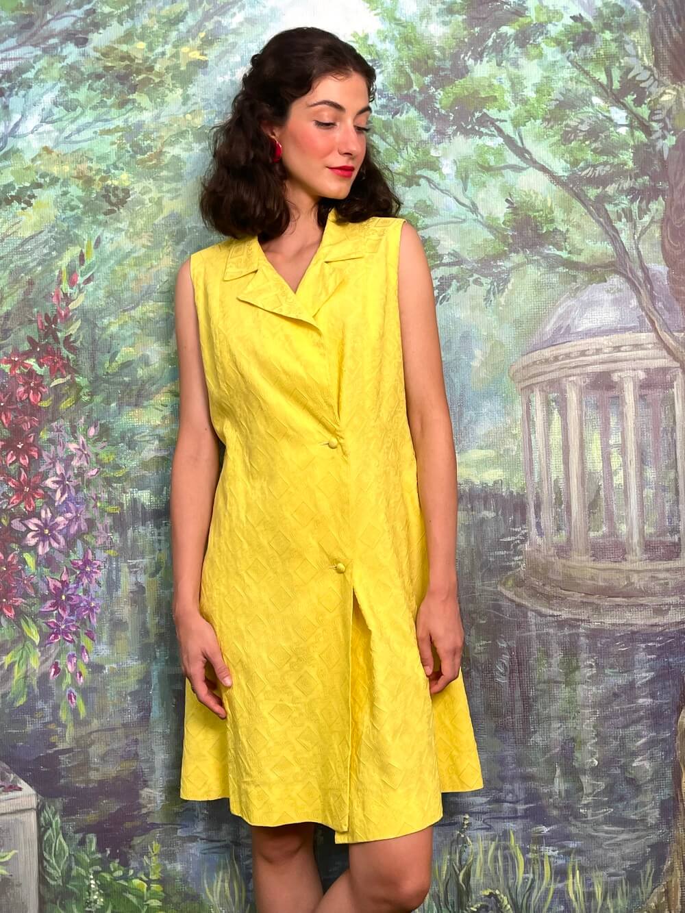 Vintage Yellow Sleeveless Dress with Embossed Texture
