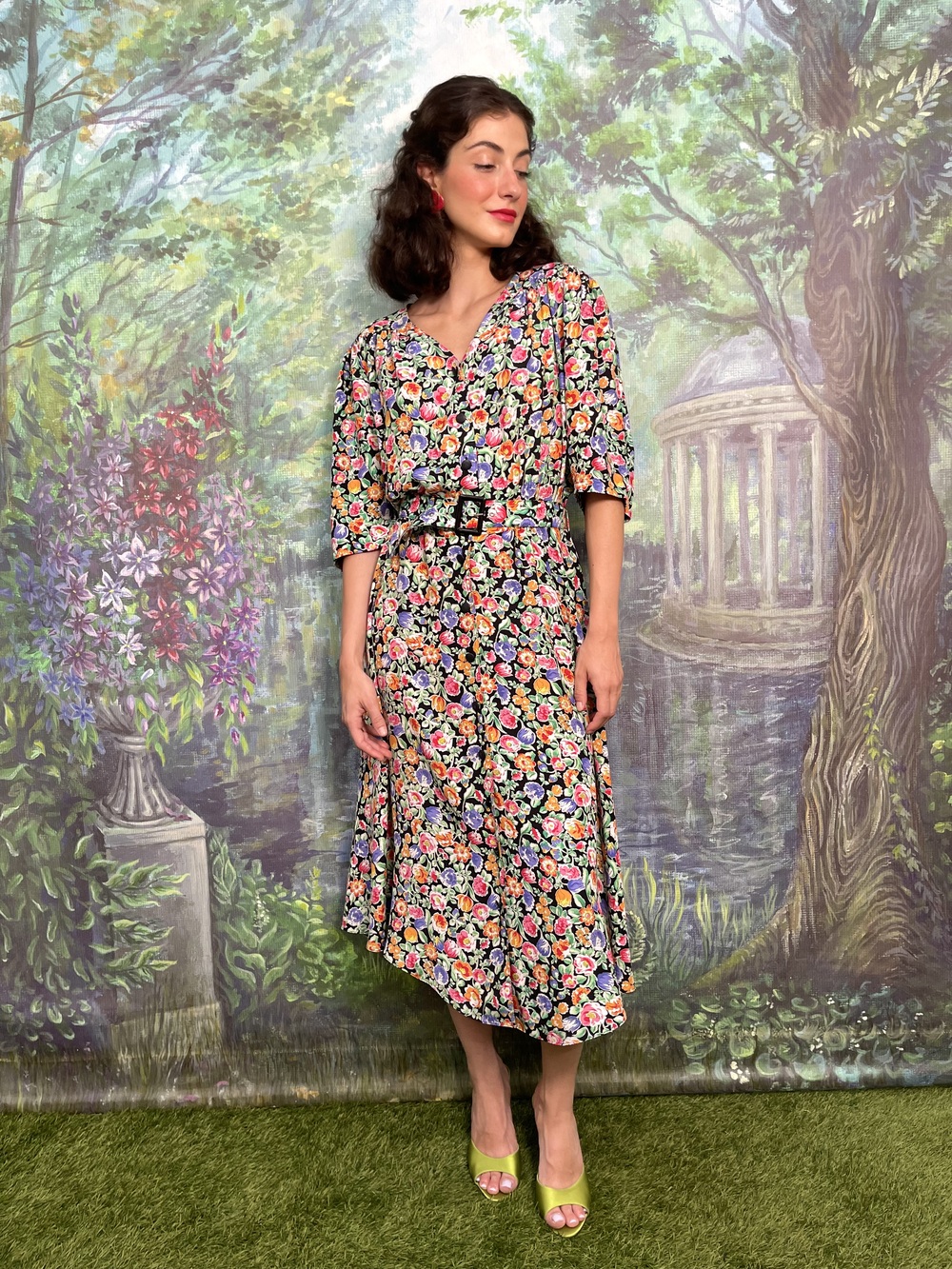 Vintage floral belted midi dress
