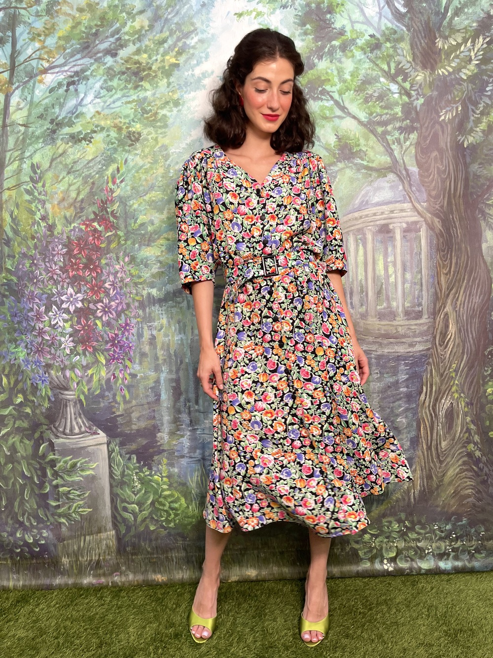 Vintage floral belted midi dress