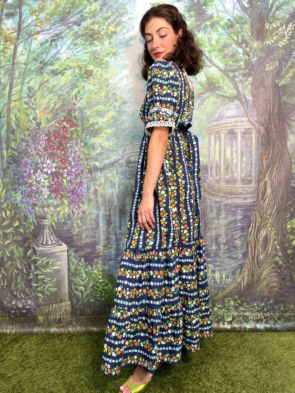 80s Vintage Dorothy Perkins prairie floral maxi dress with lace trim