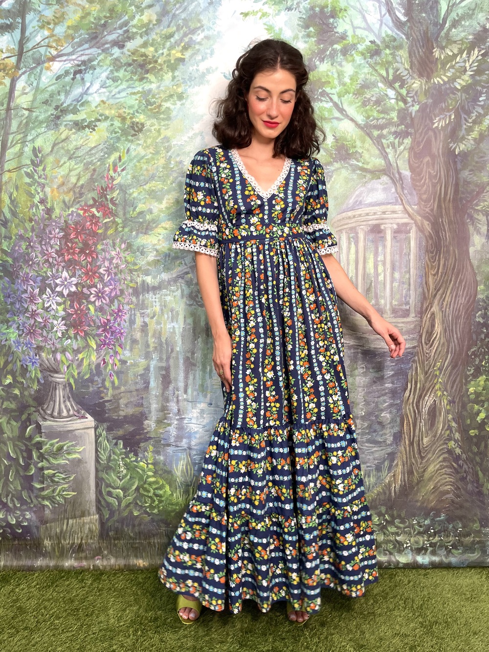 80s Vintage Dorothy Perkins prairie floral maxi dress with lace trim