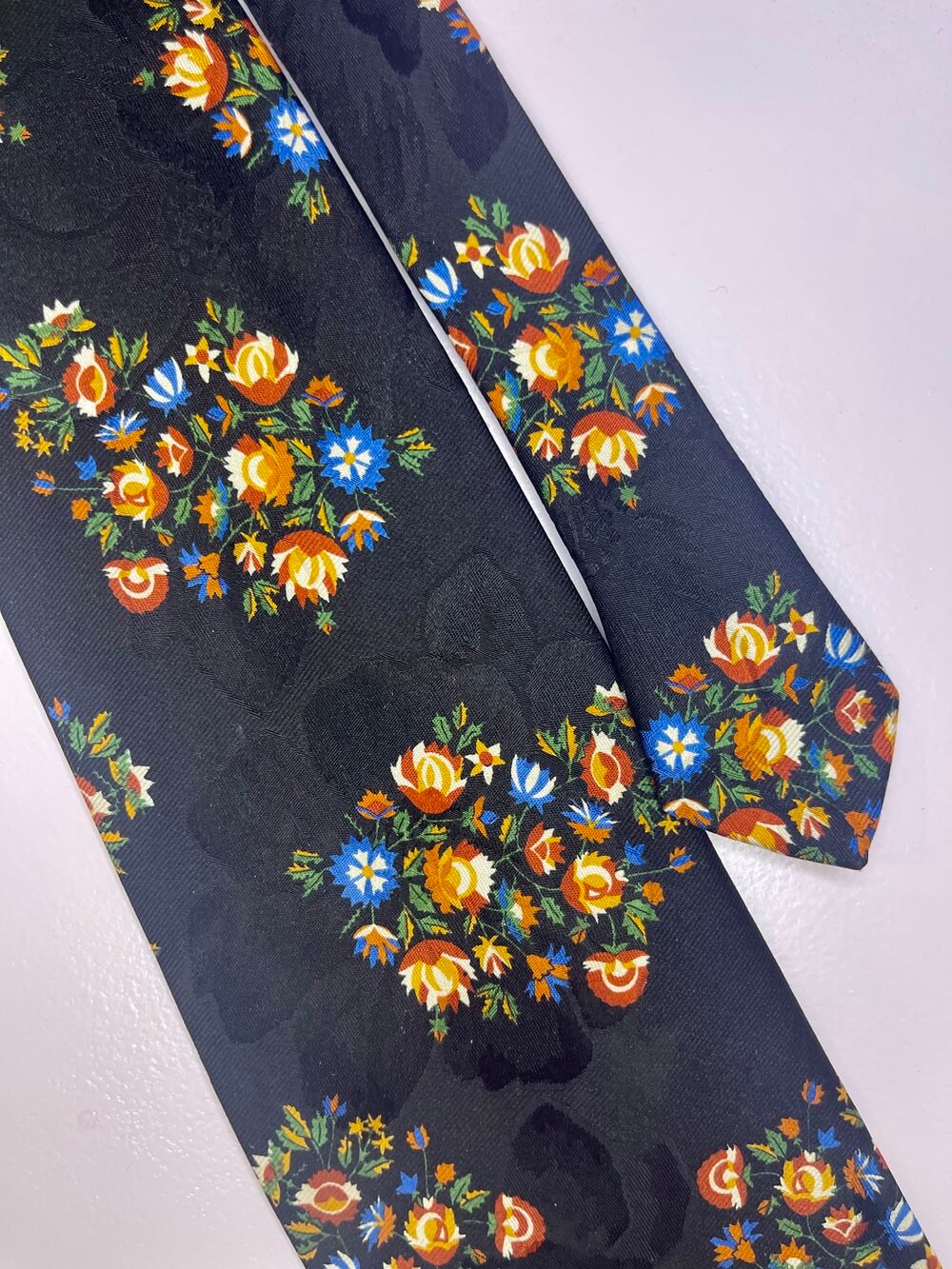 Vintage silk black abstract floral tie