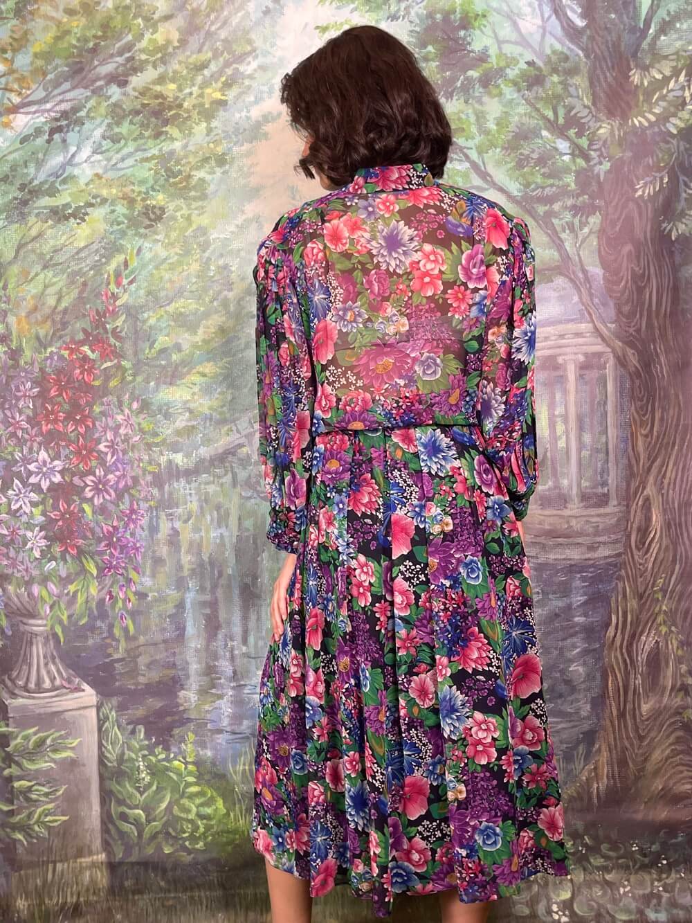 Vintage Floral Pleated Midi Dress