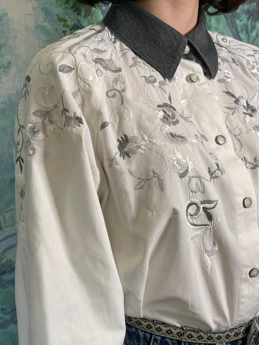 Vintage Embroidered Floral White Gray Blouse