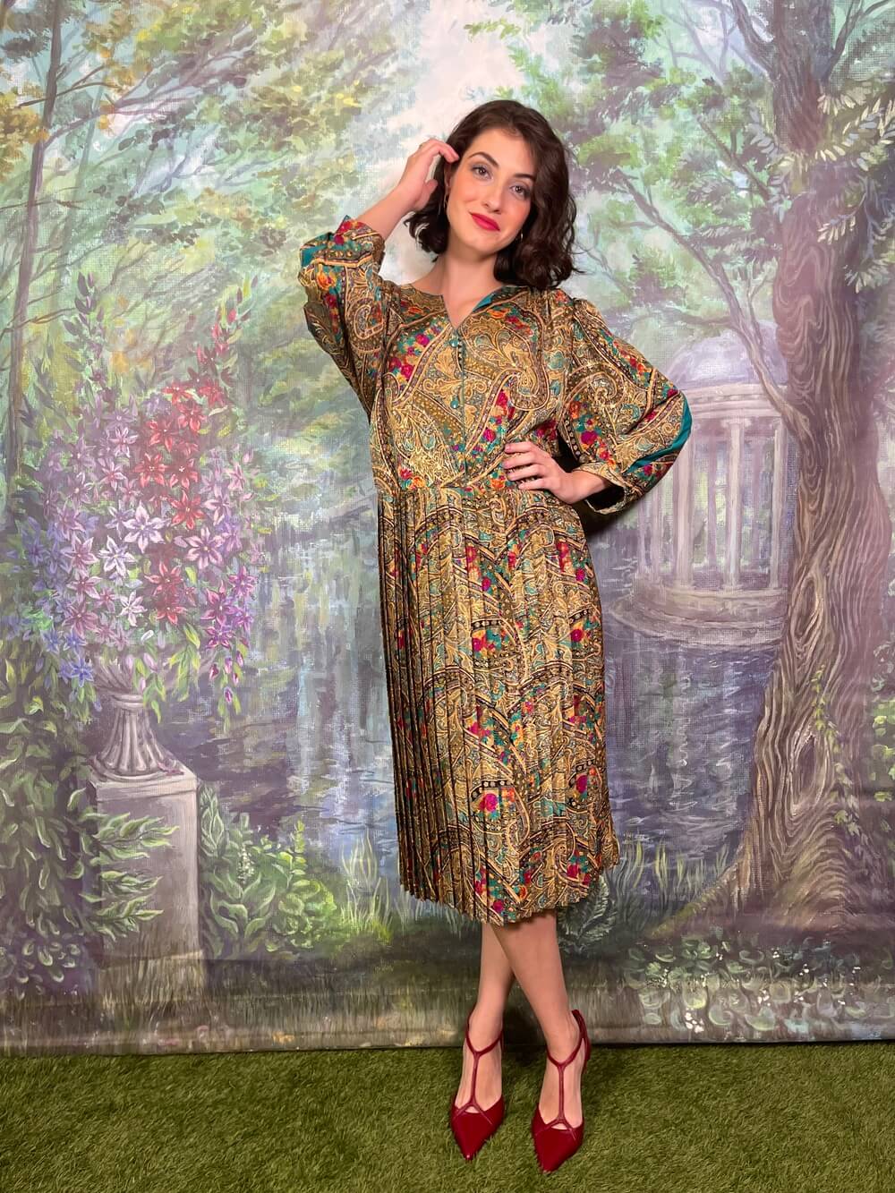 Vintage Jacquard Paisley Floral Metallic Midi Dress with Balloon Sleeves
