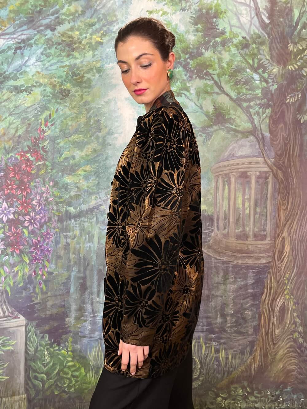 Vintage Floral Velvet Textured Blazer