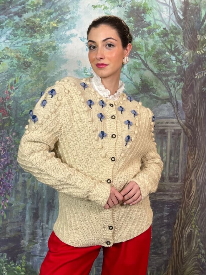 Vintage Austrian cream knit cardigan with floral embroidery