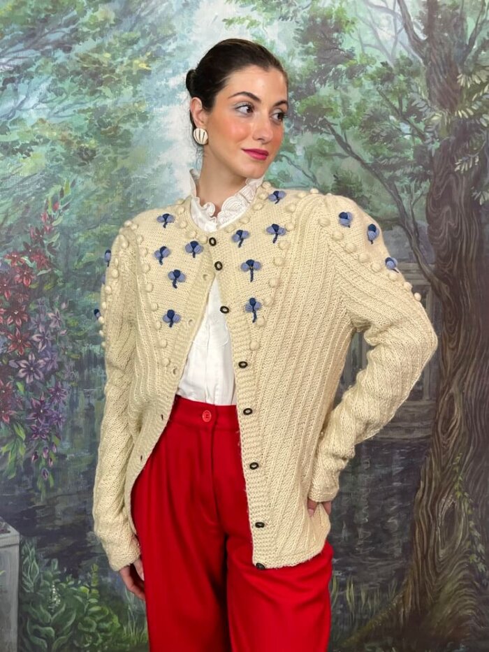 vintage-austrian-cream-knit-cardigan-blue-floral-embroidery-women (2)