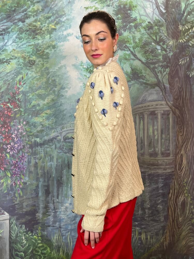 Vintage Austrian cream knit cardigan with floral embroidery