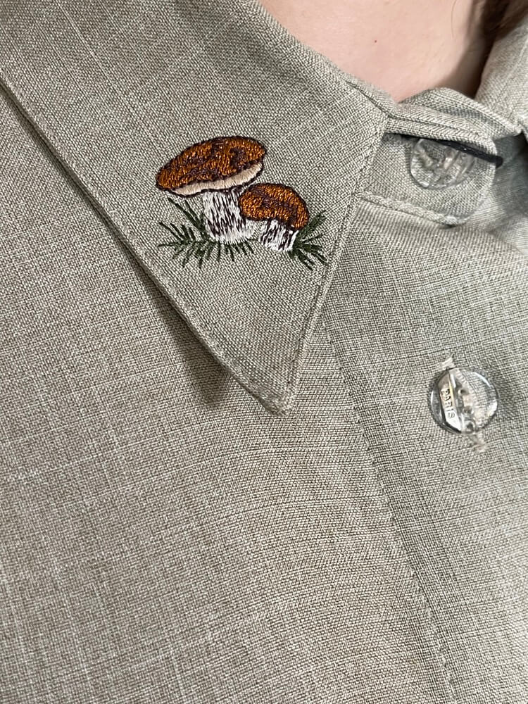 Vintage Embroidered Horse Blouse