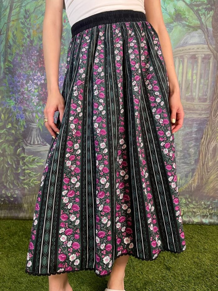 Vintage Austrian Floral Pleated Midi Skirt