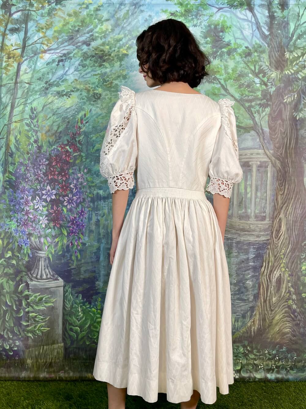 Vintage Romantic Lace Embroidered Flower Sleeve Cottagecore Dress