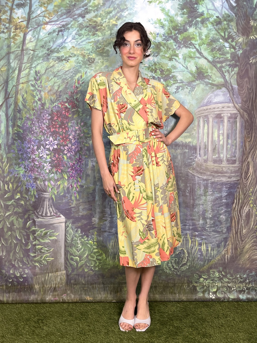 Vintage Tropical Leaf Print Dress with Belt