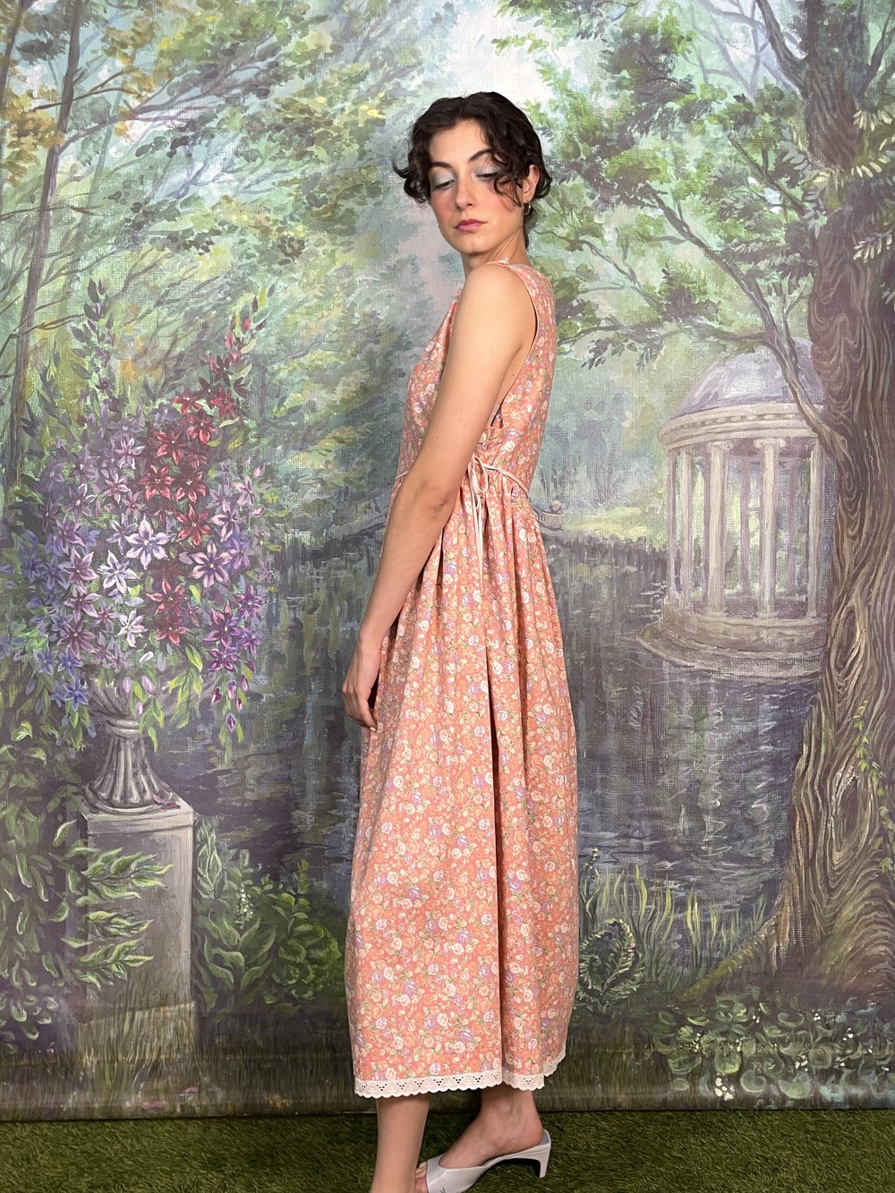 Vintage Rose Print Prairie Dress with Lace Hem