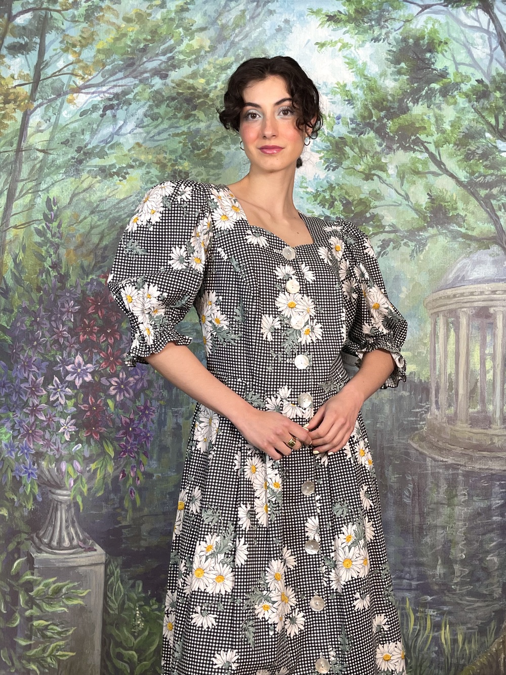 Vintage Austrian Daisy Print Midi Dress