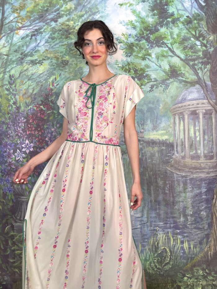 Vintage Romantic Floral Maxi Dress