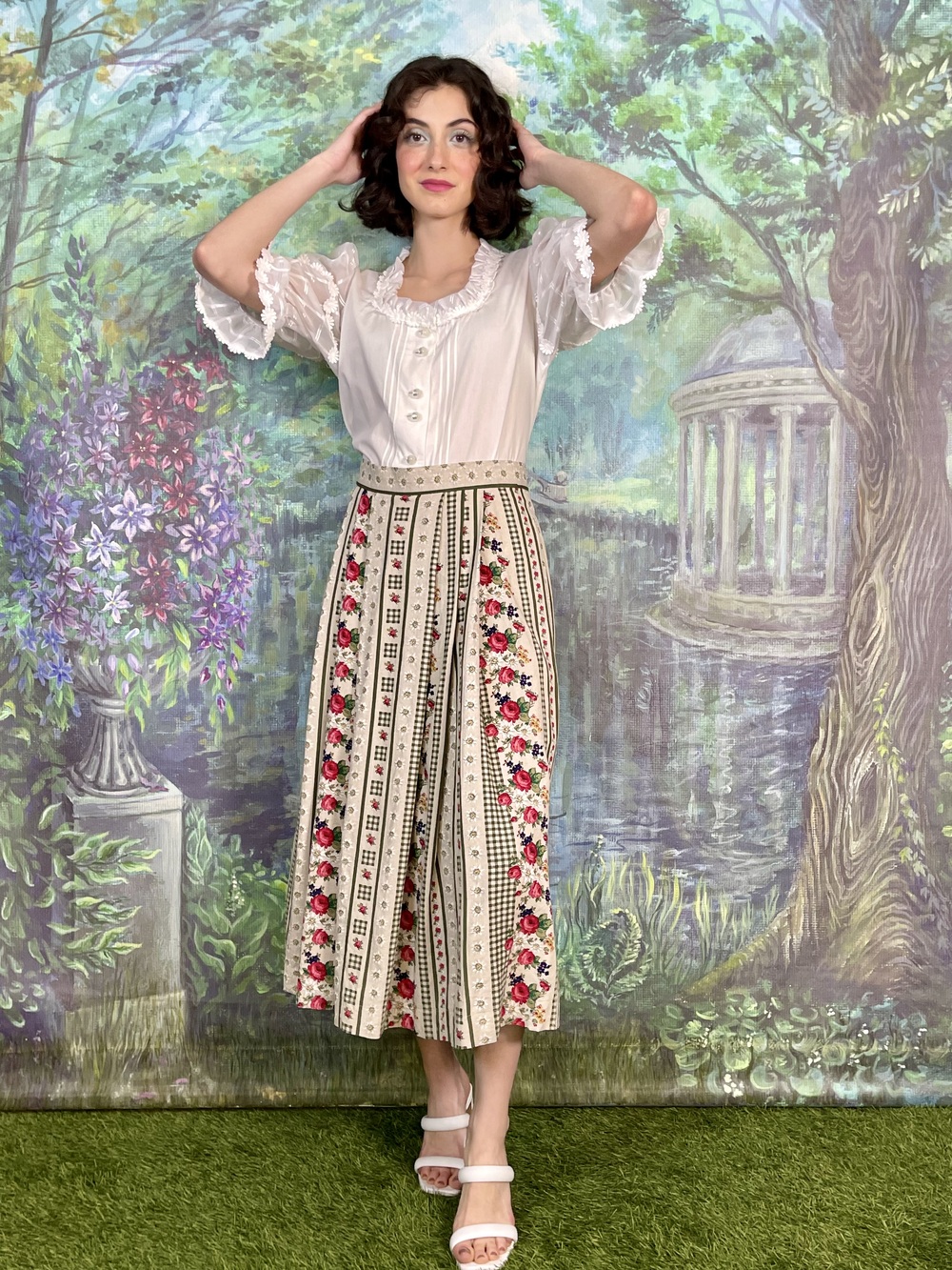 Vintage Austrian Rose Garden Pleated Skirt