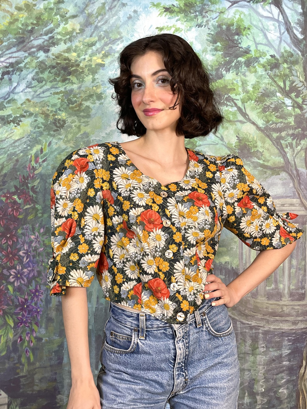 80s Vintage Austrian Daisy & Poppy Floral Blouse