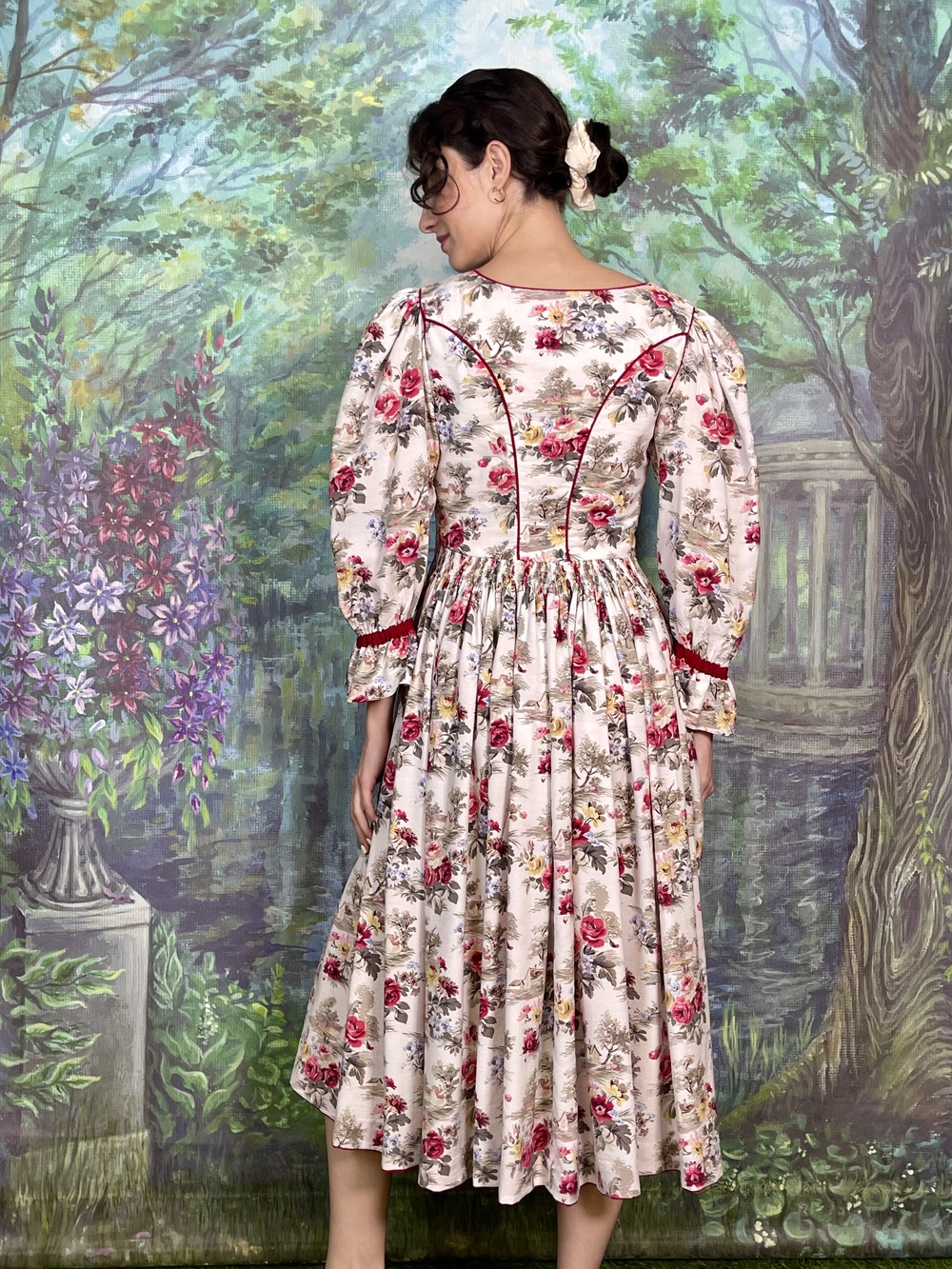 Vintage Austrian Romantic Floral Cotton Midi Dress with Puff Sleeves